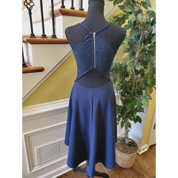 Windsor - Navy Blue - Open Back - Lace Hi-low Dress - Size Small - Picture 7 of 10